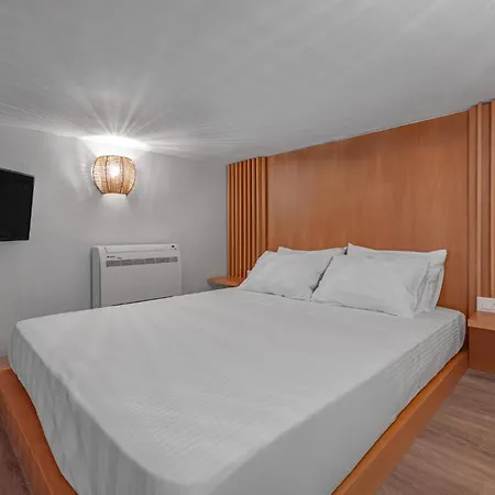 Rhodes Center Santa Mari Апартаменти *